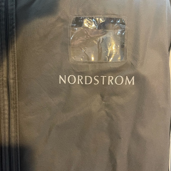 Maggy London dress from Nordstrom. Great for weddings, photoshoots/parties - Picture 3 of 5